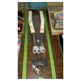 Bolt cutters