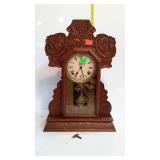 Ingraham key wind gingerbread shelf clock with