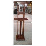 Unusual curio shelf unit - 21 x 14 x 55.5"