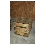 Wooden crate Gardenhour Bros
