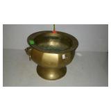 Brass flower pot, measures 8 inches tall