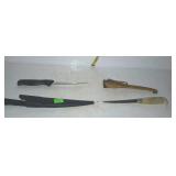 Group lot, includes two knives