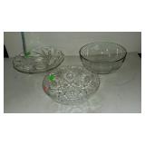 Set of 3 crystal/glass bowls