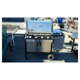 Webber summit silver 5 burner grill, one of the