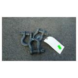 Set of three smaller shackles