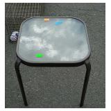 Small patio table, seller code CL measures 17
