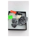 Broach and earring set