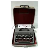 Royal manual typewriter with case
