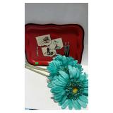 Misc - metal serving tray 23 x 17 with English