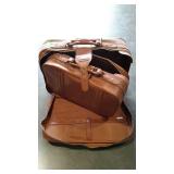 Luggage - New Vista 2-pc nested suitcases -largest