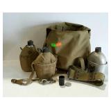 Military lot - Army pack with three canteens and