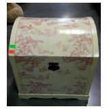 Home decor storage box, does have some veneer