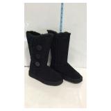 Ugg boots - Classic Tall black - size 5 with box