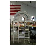Wicker sun room shelf, with glass shelves