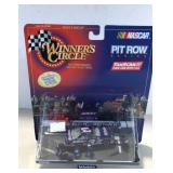 Nascar Pit Row Series, Dale Earnhardt Jr, in