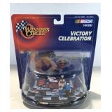Nascar Pit Row Series, Dale Earnhardt Jr, in