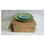 Gail Pittman plates. Four dinner and one bread