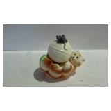 Ceramic musical cat with ball of yarn and mouse