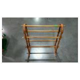 Quilt rack - finish shows wear - 29 x 13 x 31
