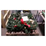 Skid lot - Seven lighted garlands, one table tree,