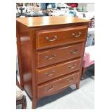 Chest of Drawers, 4 drawers with the raised panel