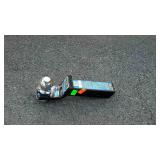 Reese 2 inch drop hitch, is missing pin