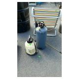Two hand sprayers