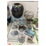 Group lot, includes planters and home decor items