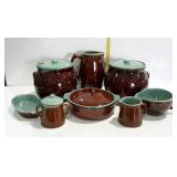 Country Kitchen ware, blue over brown, bean pot,