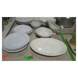 Royal Ironstone England misc pieces of dinner