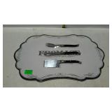 Cheese server with utensils "Fromage" by LeCadeaux