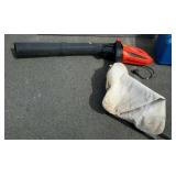 Black and Decker Leaf Hog, leaf vac, it is