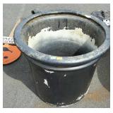 Large heavy duty flower pot, measures 22 inches