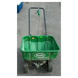 Scotts 2000 broadcast spreader poly hopper, great