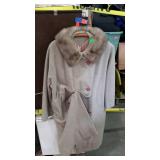 Ladies Winter coat with fur collar and double