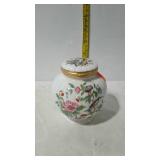 English bone china covered jar - Aynsley Pembrook