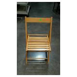 Maple wooden folding chair