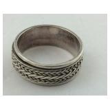 .925 Sterling Celtic "Spinner" Ring Size 6 with a