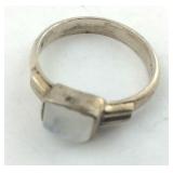 .925 Sterling Cabochon Moonstone Ring Size 8