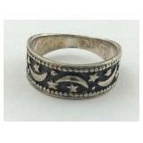 .925 Sterling Moon and Stars Ring Size 6.25
