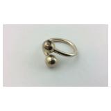 .925 Sterling 8mm round balls Ring size 8