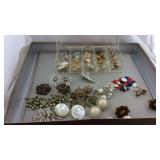 Group lot of costume jewelry earrings