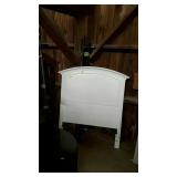 Twin headboard with rails