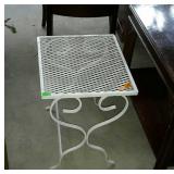 Wrought iron patio end table 15x16x18