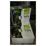 Solar spot lights - Three 4-pack boxes, appear to