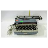 Smith-Corona Electra 220 electric typewriter