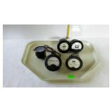 Five gauges to measure total running hours, 2 are