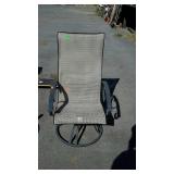 Single swivel patio chair