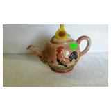 Teapot, Majolica collection Formalities by Baum