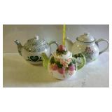 Teapots, instant collection, all with white and